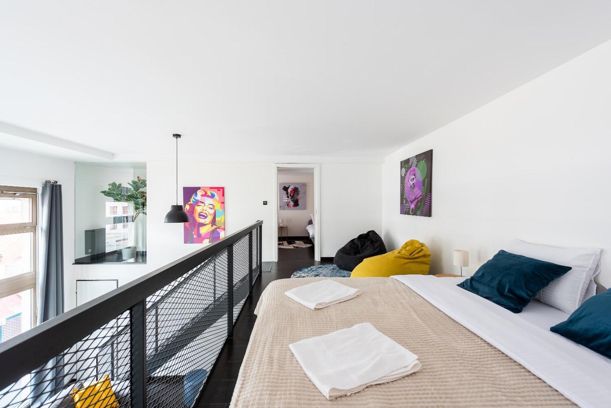 With Large Balcony, Parking Apartamento *